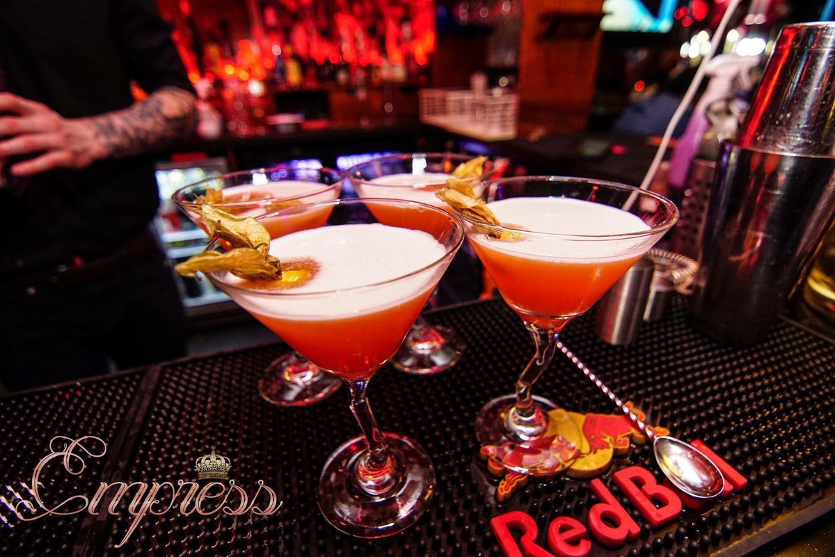 Tuesday is a day to be thankful......for 241 cocktails from 8pm 😄
#cocktails #cardiff #mockalounge