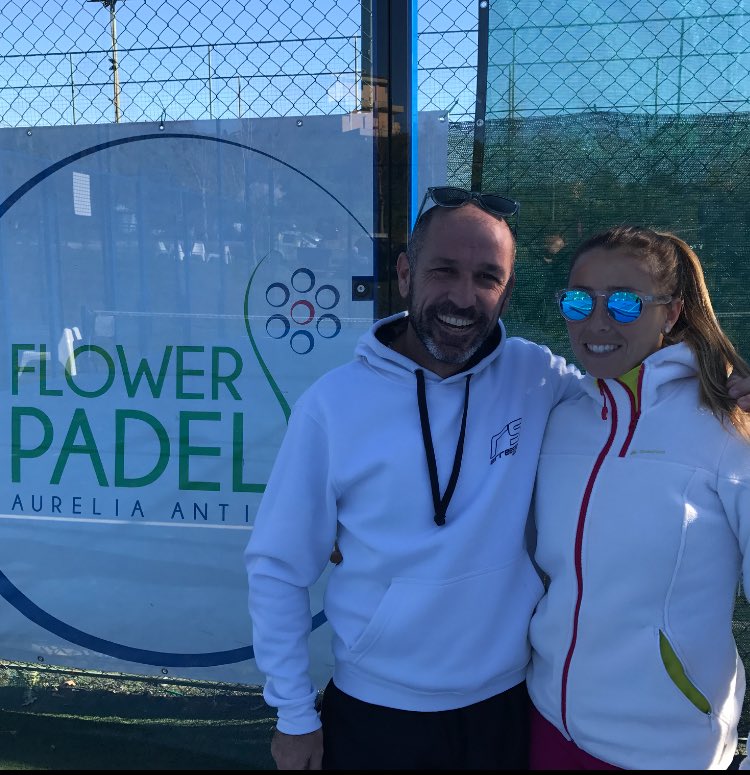 Grazie infinite per i miei nuovi occhiali UrbanStyle!! Sono fantastici!!
#FlowerPadel #UrbanStyle #Friendship