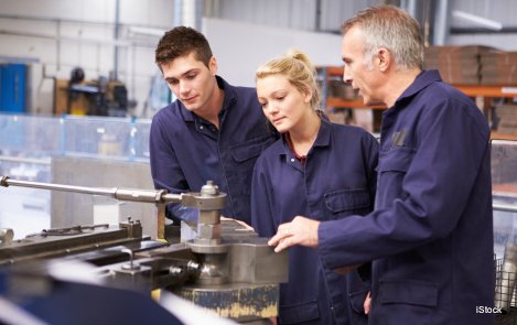 nibusinessinfo's tweet photo. Employers encouraged by @Economy_NI to have say on Apprenticeship Levy by 23 December https://t.co/kGdxkktgIw #midulsterhour #fermanaghhour https://t.co/e9YmqwvK5b