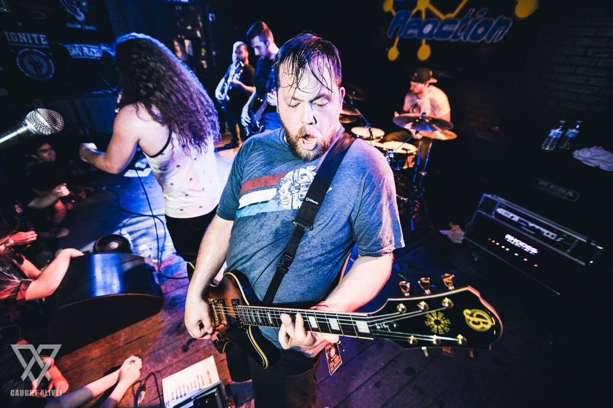 audality_inside's tweet photo. Featured Artist of the Week Ryan "Fluff" Bruce @RiffsAndBeards 

#RiffsAndBeards #RyanBruce #PRAAudio #RestRepose

https://t.co/1nhifyk2ga https://t.co/oFypQ9XMC1