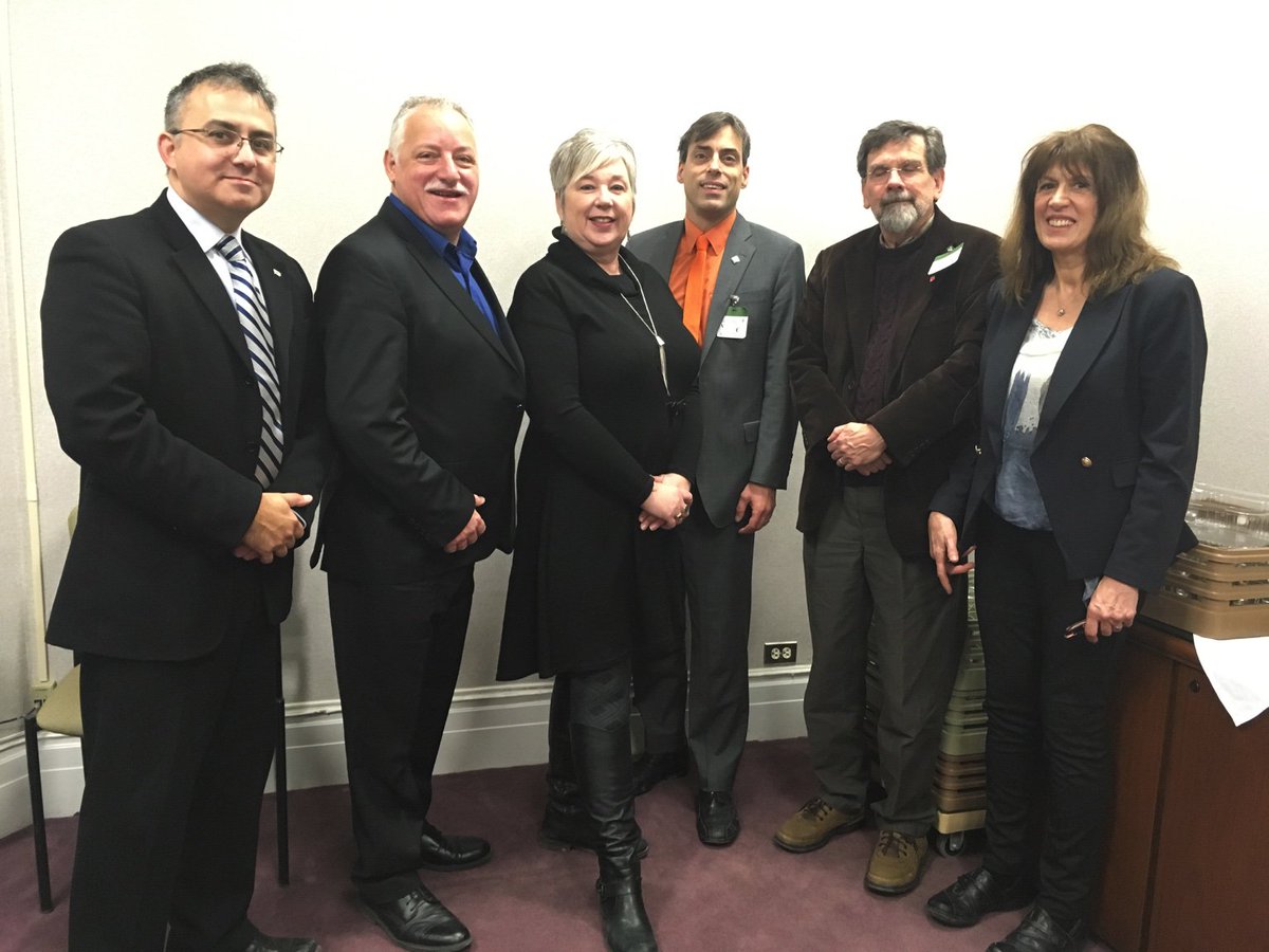 Had breakfast with @darrellsamson and @BernJordanMP as part of Citizens’ Climate Lobby!