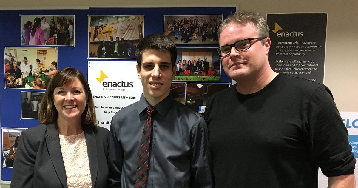 ACFCan's tweet photo. Jane Rooney avec Jess Larch & Dan Hendry, pour une discussion sur le travail formidable de @EnactusSLC #MLF2016 https://t.co/QE2UIeQ9Xp