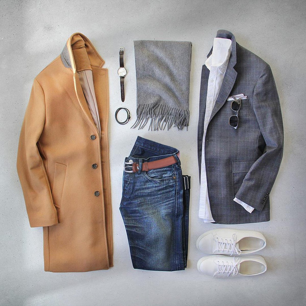 CavalierBleu's tweet photo. Il fait frais, mais beau... Sous le #manteau, avec une #veste on porte la #Ceinture Parfaite ! Retrouvez-la sur https://t.co/w4IOoSvTpn https://t.co/yfIHIvNYRS