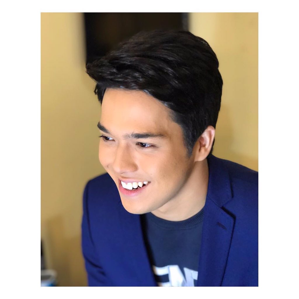 ELNELLAticsLGN's tweet photo. Bakit mo to ginagawa sakin @SuperElmo huhuhuhuhu i love you forever Mosey! :)))

ELNELLA AT AVA https://t.co/sfQSujBUaL