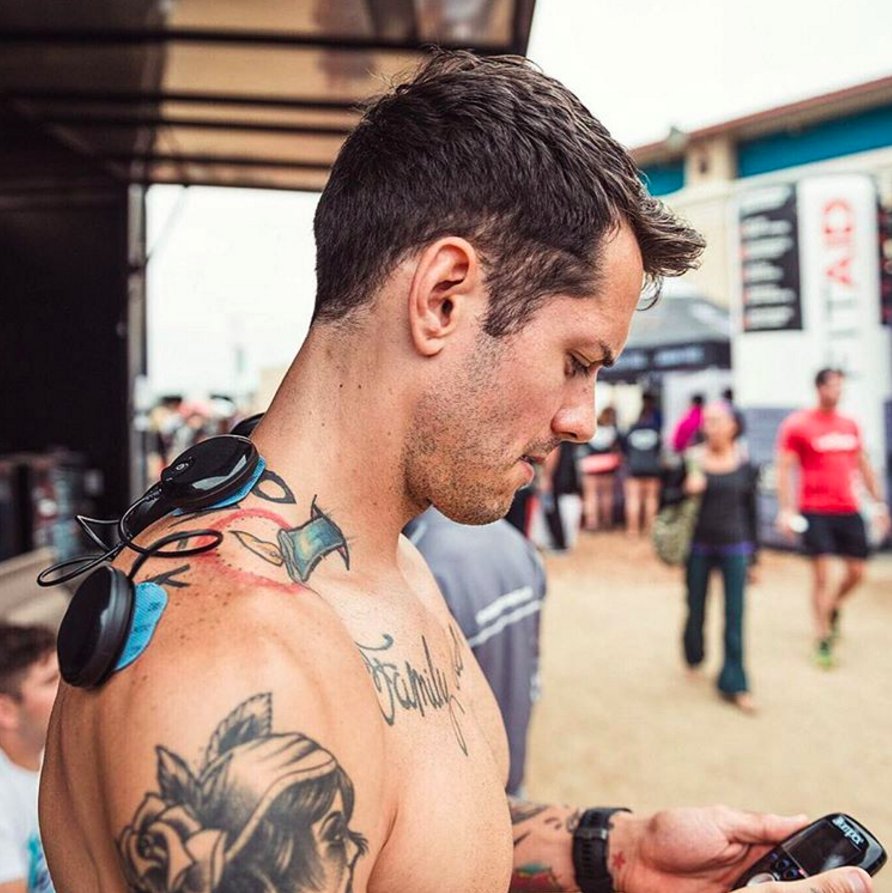 "#Compex can assist in pushing 8x the amount of oxygenated blood through your muscles to assist in recovery." - M.Curran Blevins