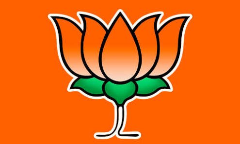 MukeshAdvani's tweet photo. Great victory of BJP in local body polls in Maharashtra & Gujarat is the #VictoryOfDevelopment!
Jai Hind! https://t.co/Xfa6JfTqvX