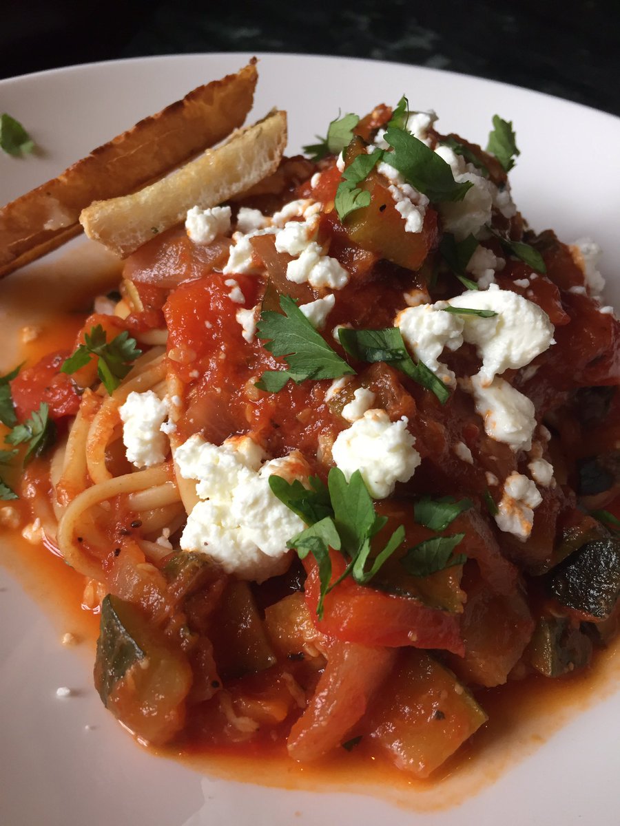Hello #Lunchtime at the #Welly #linguine