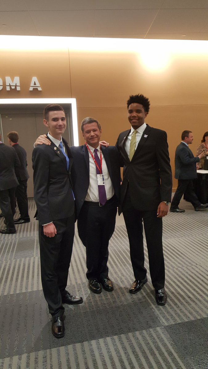 abudakark's tweet photo. 4 @ButlerTech state officer candidates! Waiting for the results! #BPAstrong https://t.co/SByha5qkBy