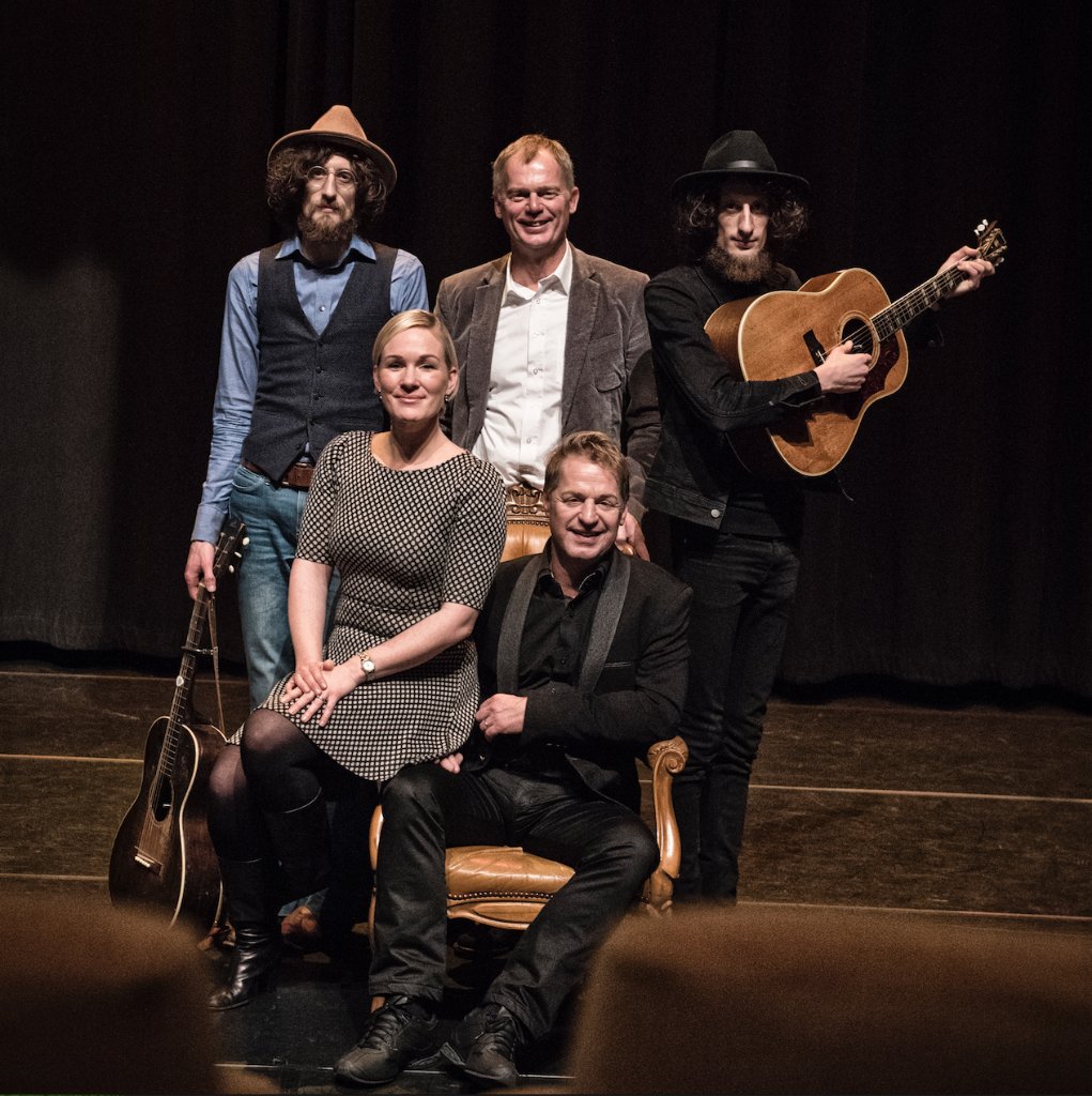 MusicalReports's tweet photo. Tony Neef en Wieneke Remmers te zien in Addergebroed https://t.co/Hdpga1Zkx8 https://t.co/ONcuG7piIx