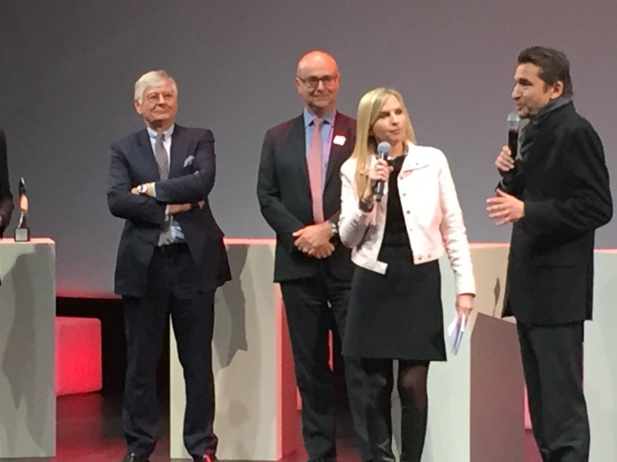 SergeFerrari's tweet photo. #ETI #ate16 Romain Ferrari défenseur de l'économie circulaire reçoit le trophée Green Business Ambitions d'entrepreneurs https://t.co/8KQz2Q5EZD