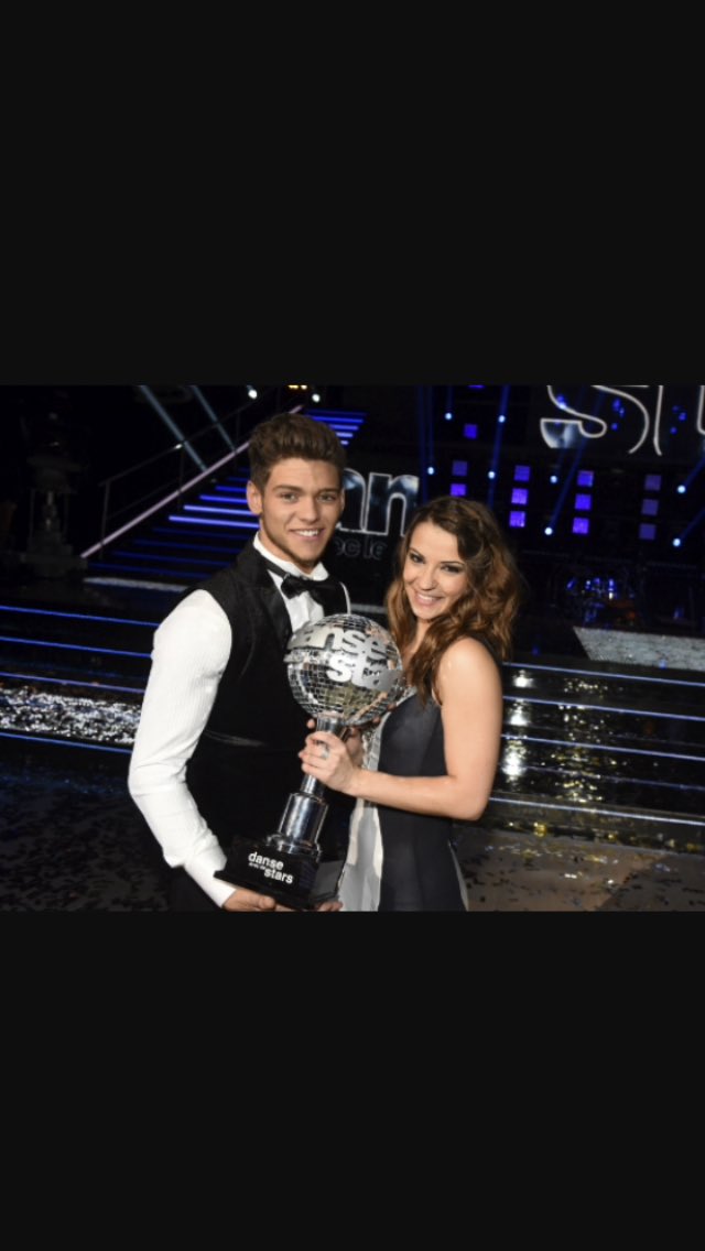 rayanedenitsa3's tweet photo. 2 ans #2ansrayitsa ❤️❤️❤️ @DenitsaOff @BensettiRayane 😍😍😍 https://t.co/wP5mjgYk8a