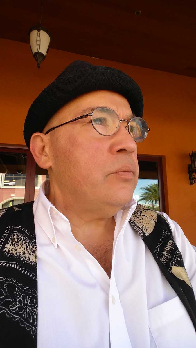 Veteran Hairstylist in the Ranks: Elie Tabachry hubs.ly/H05mBXp0