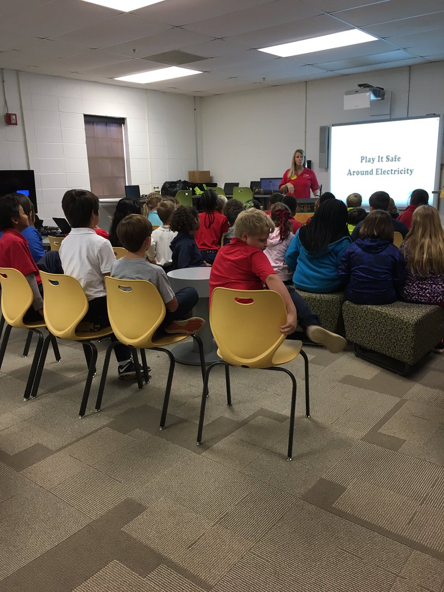 4thDixon's tweet photo. 4th grade loves when Safety-O-Polis comes to visit! #ALpower #electricitysafety https://t.co/G67QNpJvib
