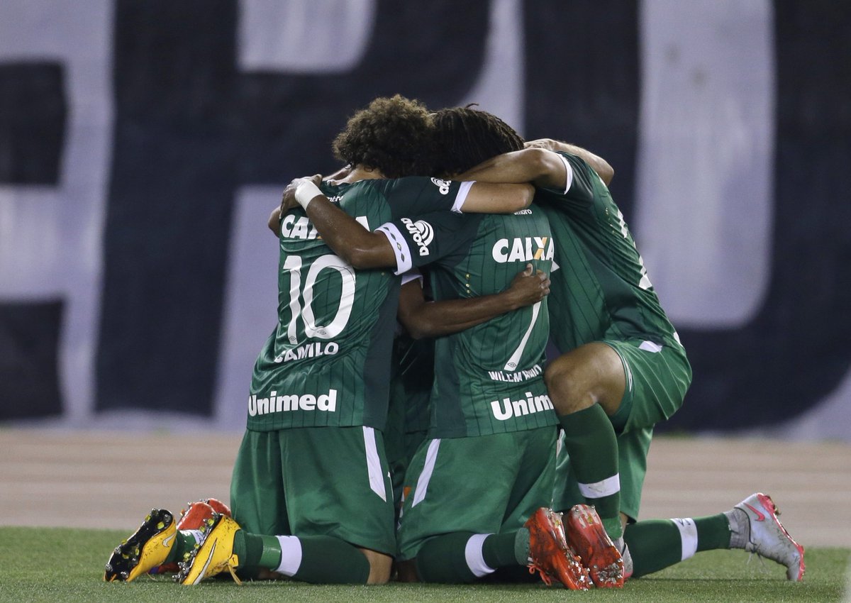 AmbPower44's tweet photo. #Chapecoense Cinderella dream ended tragically. Our prayers are with all those killed in heartbreaking plane crash &amp; their loved ones https://t.co/lN6uyGox3O