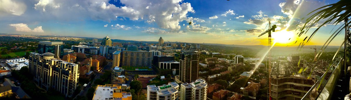 cathgrenfell's tweet image. #sandton 
#joburg
#view