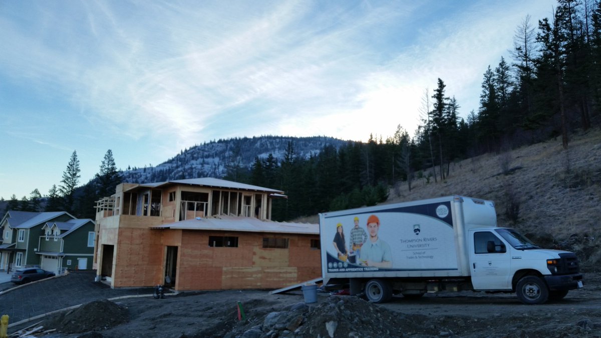 HankBangma's tweet photo. @CHBACI / TRU Training House is coming along!  #trutrades #residential construction https://t.co/6CCDJEXRpn