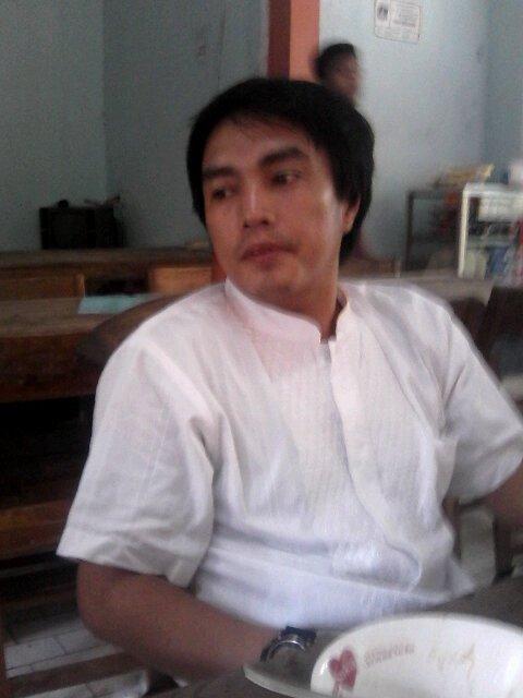 IsmetAmelia's tweet photo. Come hangout with me on #BIGOLIVE. https://t.co/8MUEk5WjjV https://t.co/10beT6HzFv
