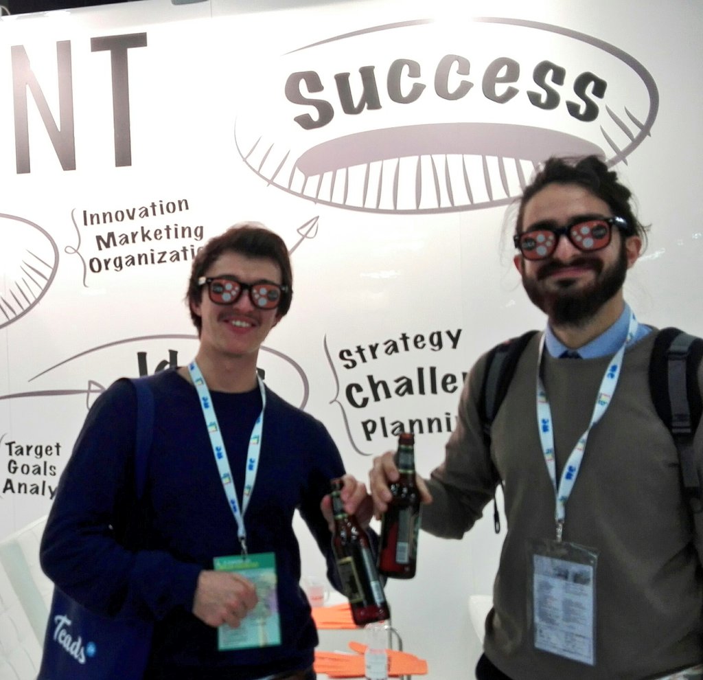 clickpoint_it's tweet photo. Ultimi visitatori al nostro stand E5-E12. Vi aspettiamo domani #iabforum #IABForum2016 #success https://t.co/SWFis3EHNO