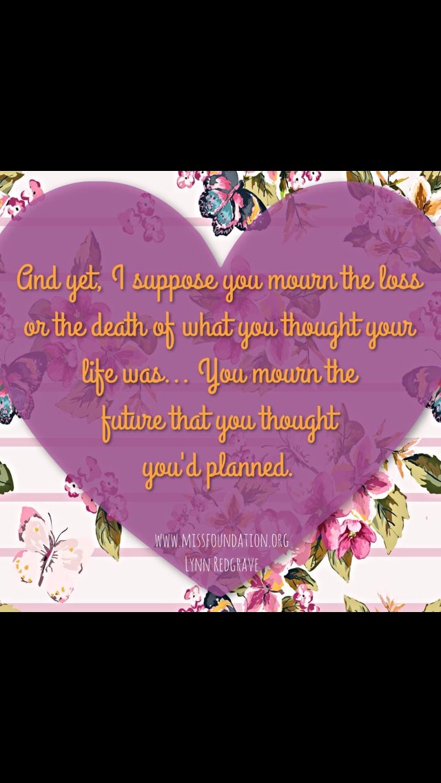 ActonBelleW3's tweet photo. #nailedit #miscarriage #IVFloss https://t.co/EuQ9Xnwo3k