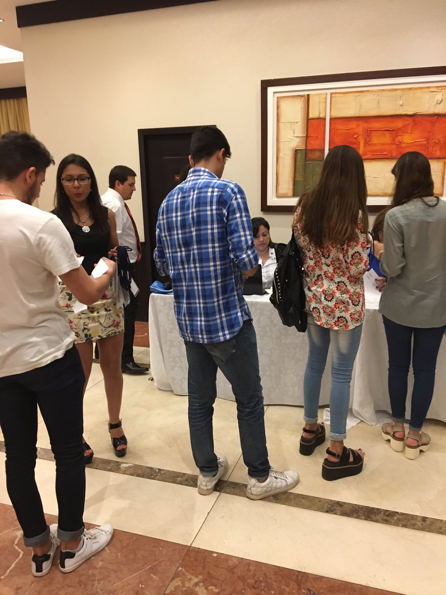 Seguimos con las acreditaciones en #EmprenderChaco2016 #elegífuturo