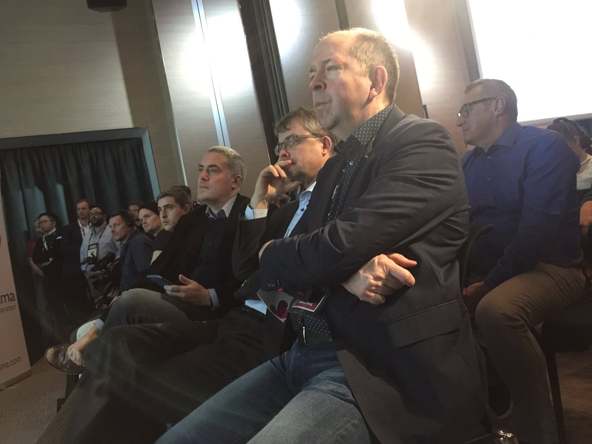 jan sirich tweet media