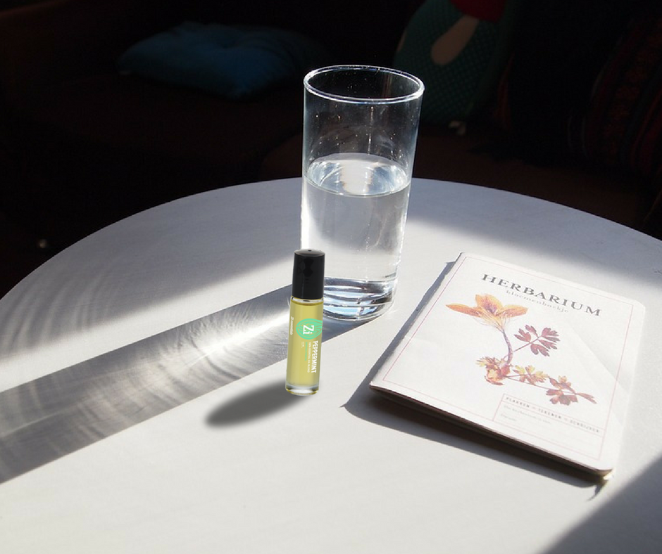 Ziessentials's tweet image. A holiday detox made simple; just add a drop of peppermint oil to a glass of water!