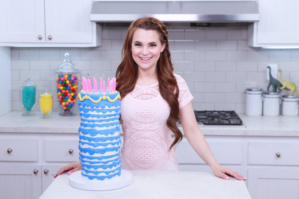 Rosanna Pansino. 