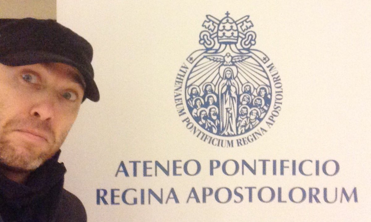 maxbindi's tweet photo. #misentopontificio https://t.co/fUuRaWv262