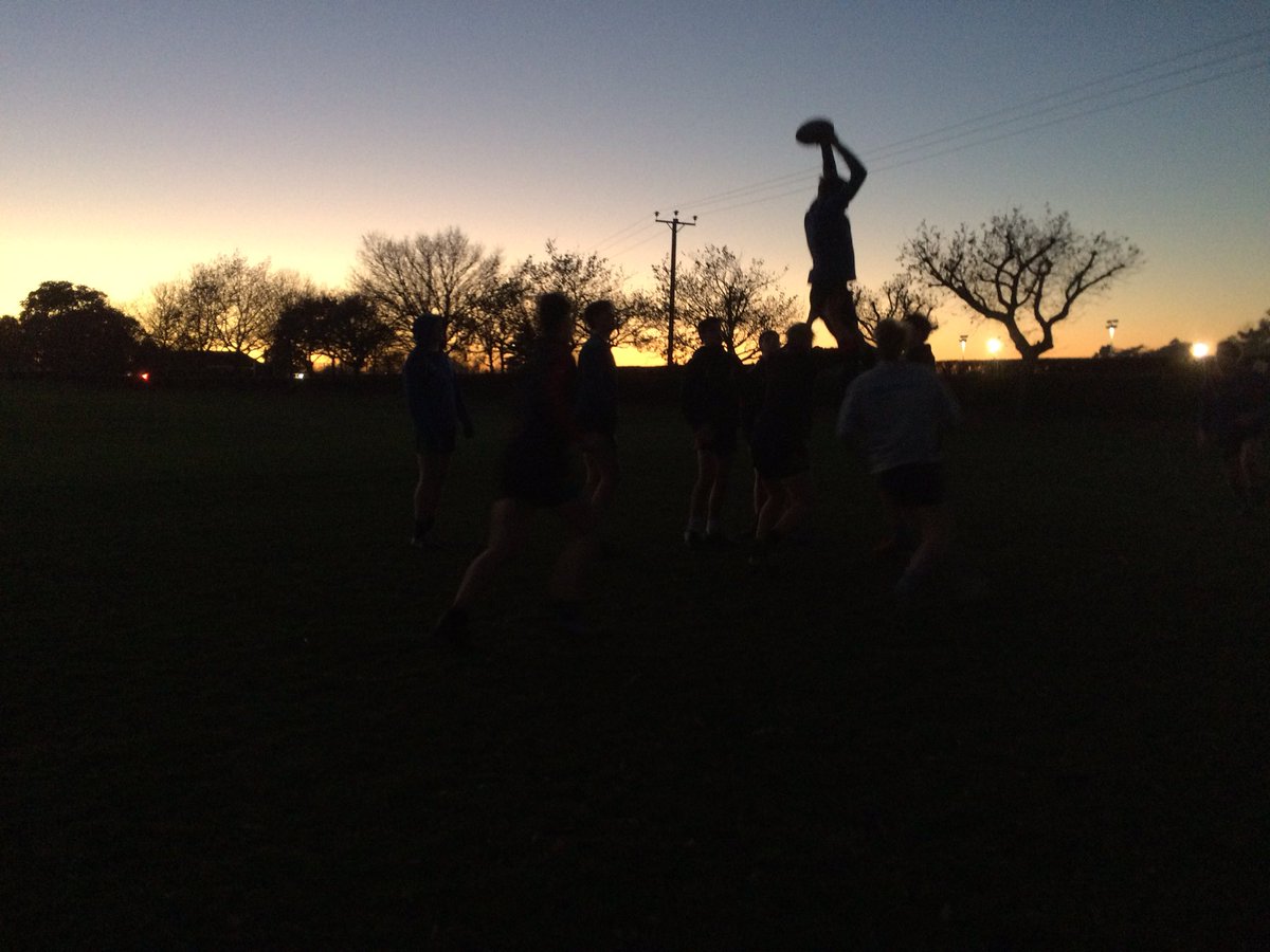 MillfieldRugby's tweet photo. November training #definitelystraight great U16 session with @bathrugbyacad George Tavs https://t.co/ChBJ7uGbgQ