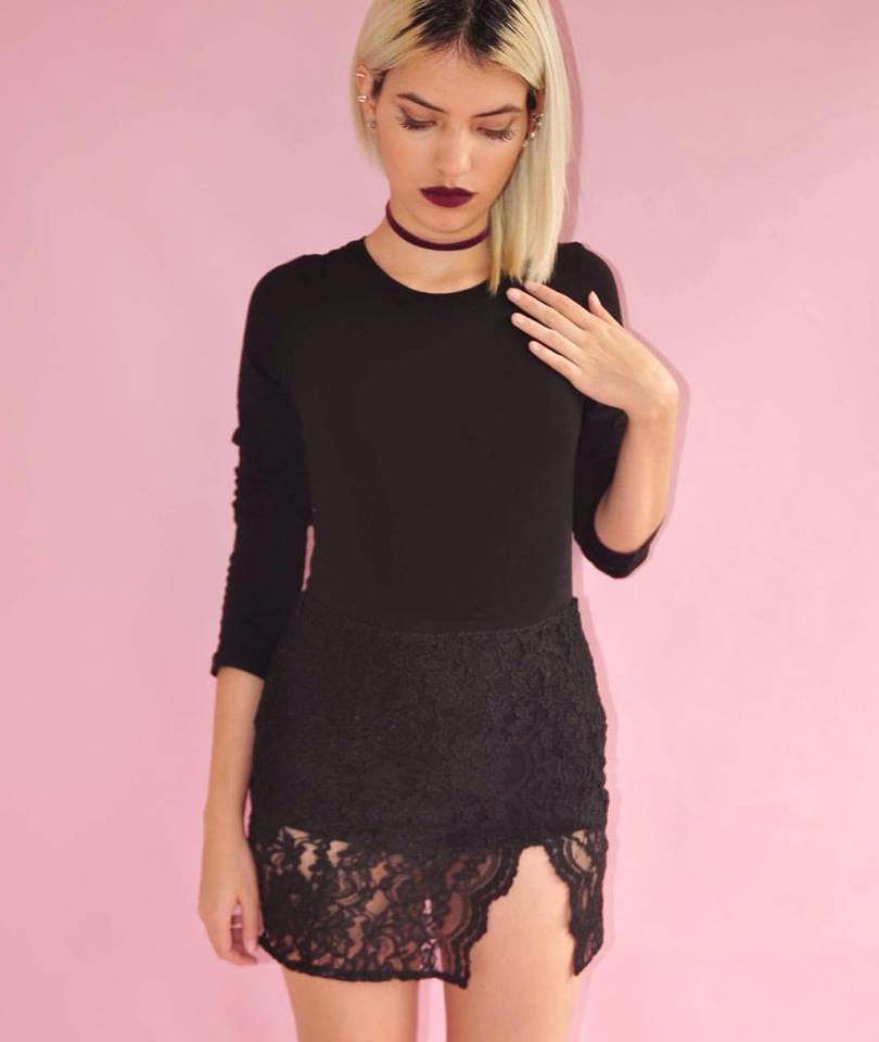 ViceTrip's tweet photo. Mini Lace Skirt 💣Disponible en negro y blanco. $60.000 #vicetrip #VTAHOLIC #OnlyOneVT #laceskirt #sexyskirt #lovelyskirt #minilaceskirt https://t.co/wo6dxENVlP