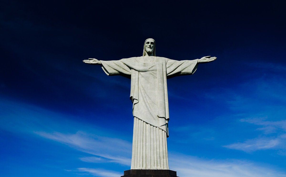 IntrepidEscape's tweet photo. One of the most iconic structures in the world! Have you been?

My tip: get here early!! 🇧🇷

#nextstoplatinamerica #travelwithaninsider https://t.co/gMpGxyiaBH