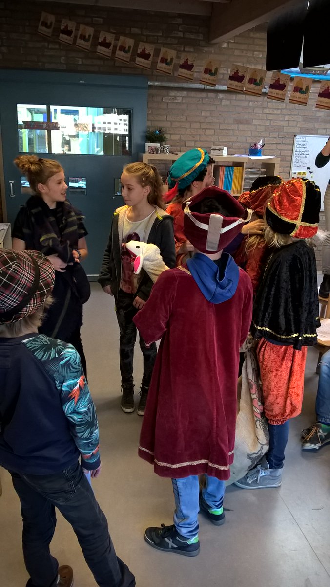 wilco_willemse's tweet photo. We learned about the culture of Austria and the GM her live. We explained her the Dutch tradition of St. Nicolas. https://t.co/FSPLi6kko2