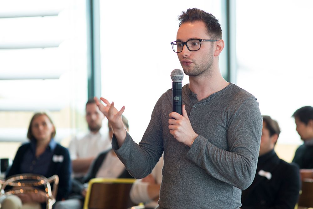 WorkSetting's tweet photo. Berlin #entrepeneurs - join 5/12 discussion&amp; networking event to find out what #Brexit #Trump mean for your business https://t.co/3OR8uTRGGu https://t.co/m6n5Ure2qx