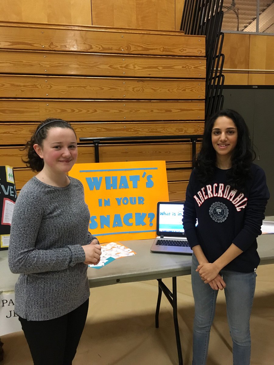 SD36Librarian's tweet photo. Shaping our Community! Inquiry Fest @ Fraser Heights! #sd36learn ##fhlearn https://t.co/EEPeMhxJxZ