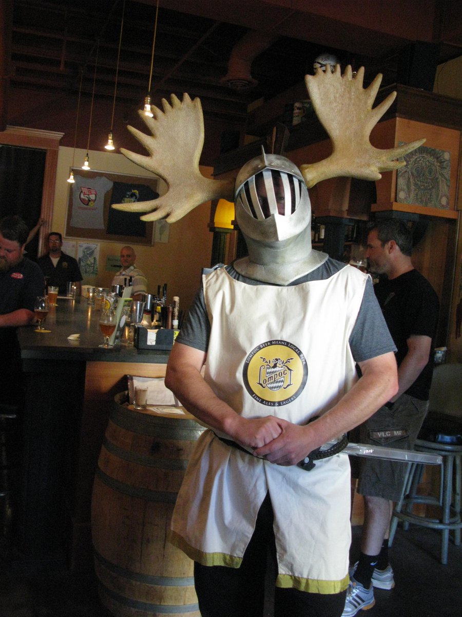 beerherejohnny's tweet photo. The Lompockians truly love the holidays and are releasing 8 seaonals at Sidebar this aft. Hear Jerry Fechter use his outside voice... https://t.co/1wKkLJmUIk
