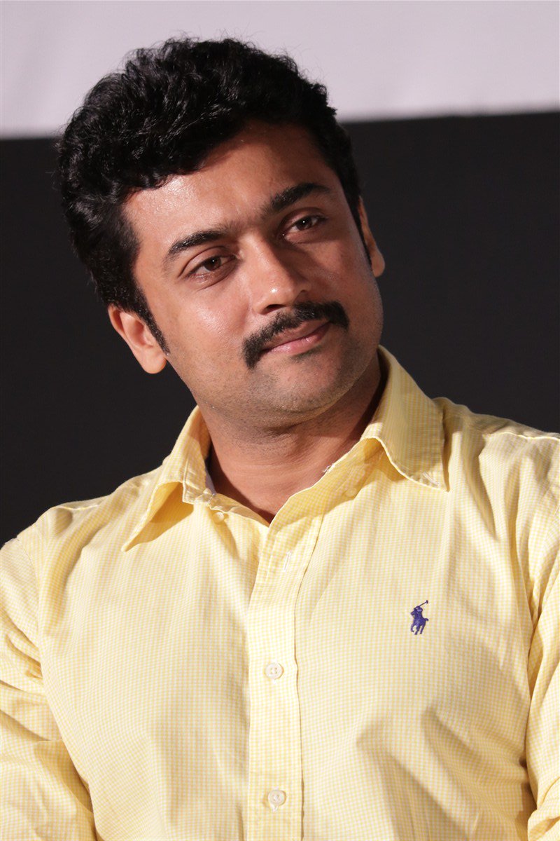 galattadotcom's tweet image. #Suriya looking charming as ever.. #ThaanaaSerndhaKoottam #TSK @Suriya_offl @VigneshShivN 👍