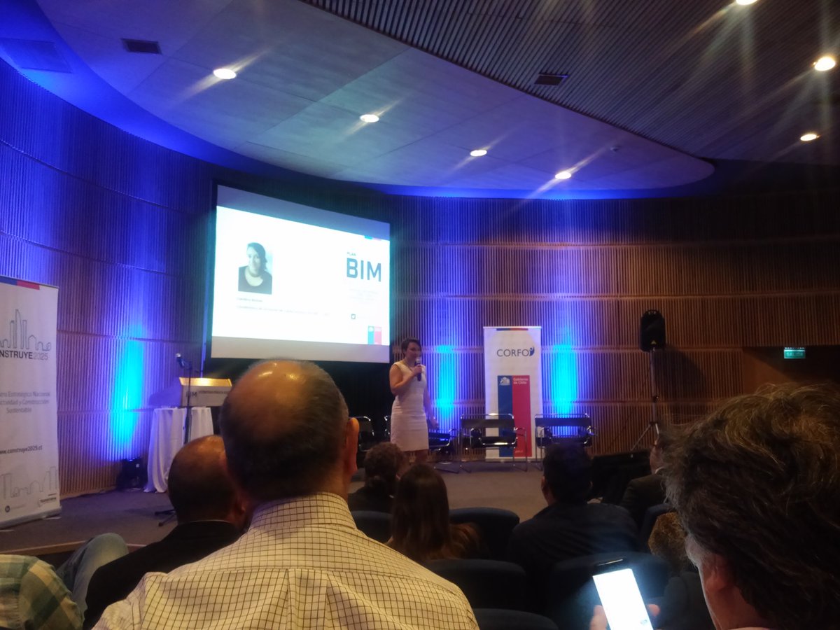 MasBIMLatam's tweet photo. Plan BIM para proyectos públicos meta para el 2020, Carolina Briones #seminarioplanbim https://t.co/zTJSx3fKj3