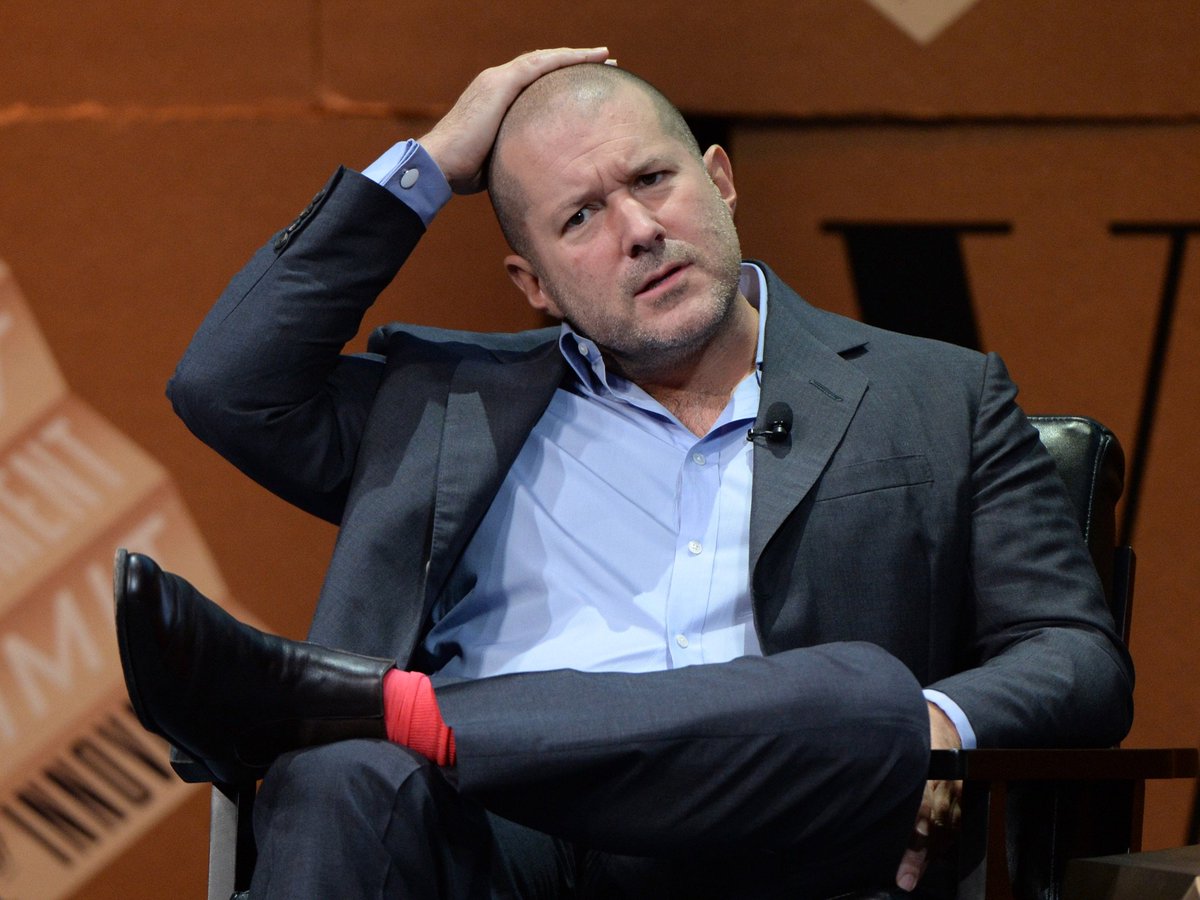 JonyIveParody's tweet photo. I understand that many people are stupid. What I don’t understand is why they are so proud of it. https://t.co/dah1IPmQJL