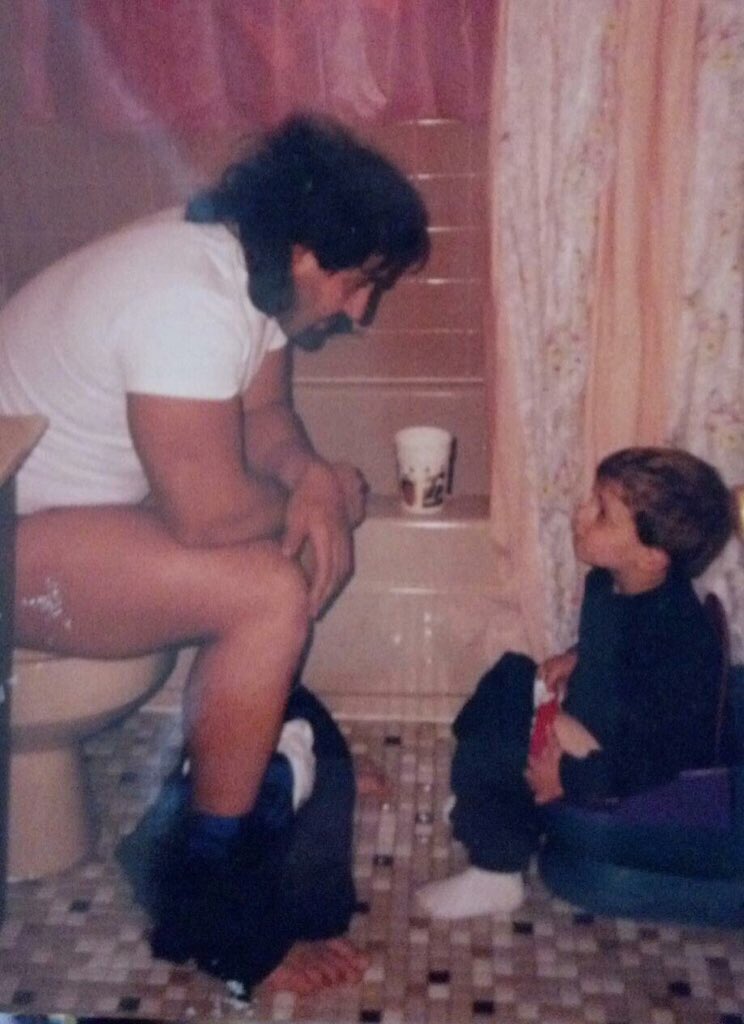MikeeKhoury's tweet photo. this is me and him on the toilet together https://t.co/1FqDFm6tzQ