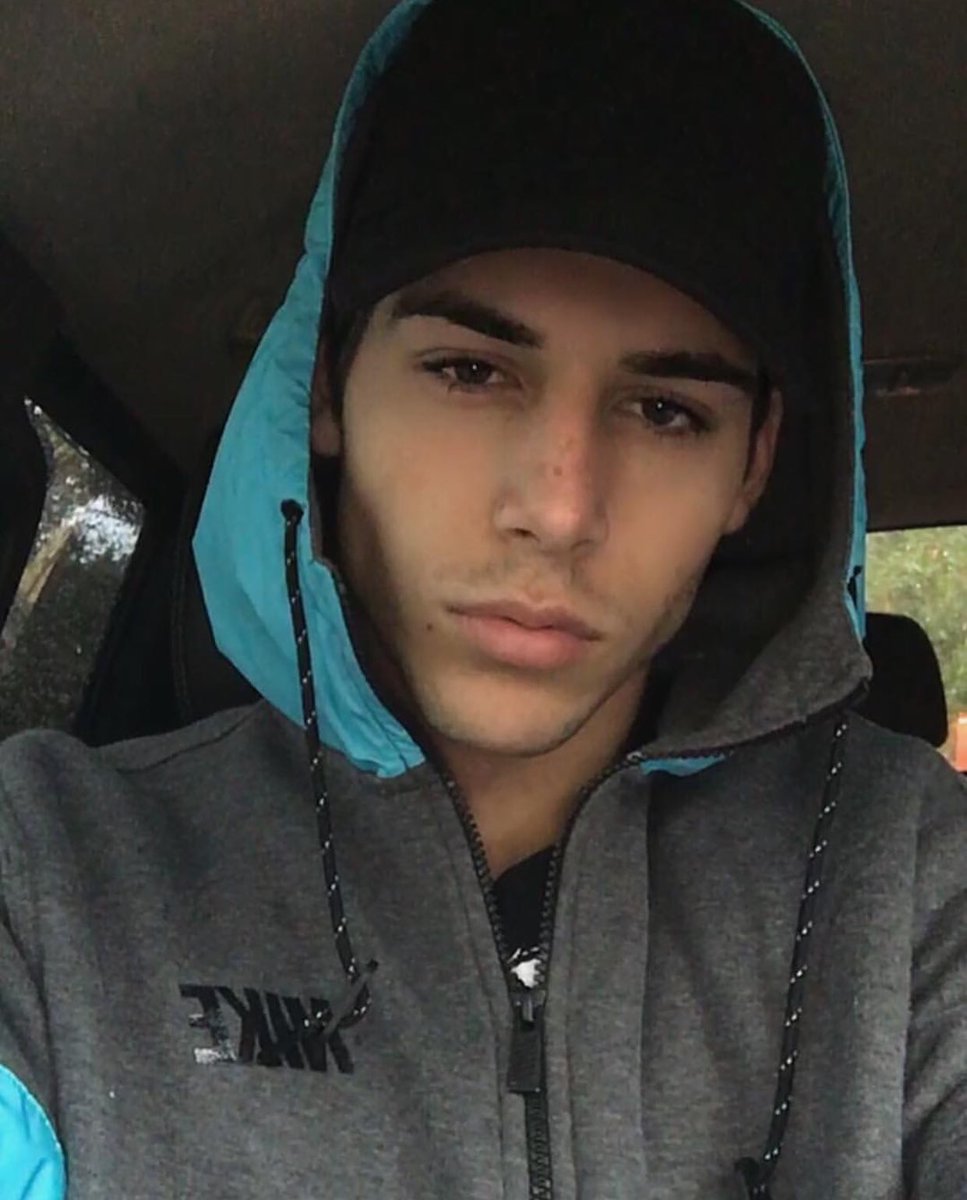 Sikepcpi's tweet image. y'all voted 
rt/like for ya boi Brayden