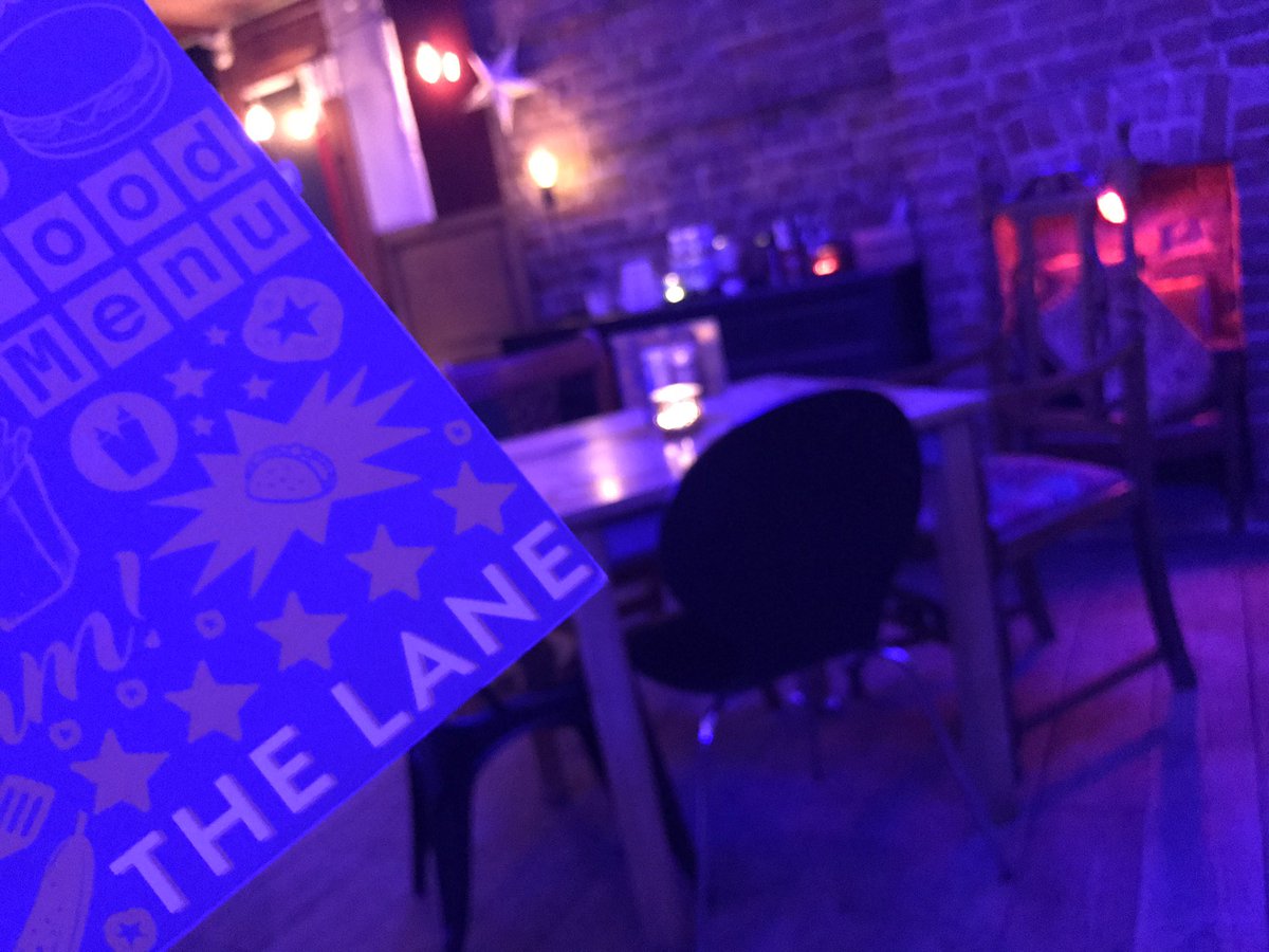 Lovely evening <a href="/TheLane15/">The Lane</a> with @OfficerBond, fantastic food and venue, definitely will be back! #thelanesnaps