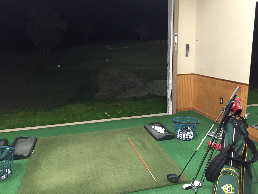 Nothing like a last minute tune-up. <a href="/BBergma18/">BB</a> #WCC2016 #WCCThailand