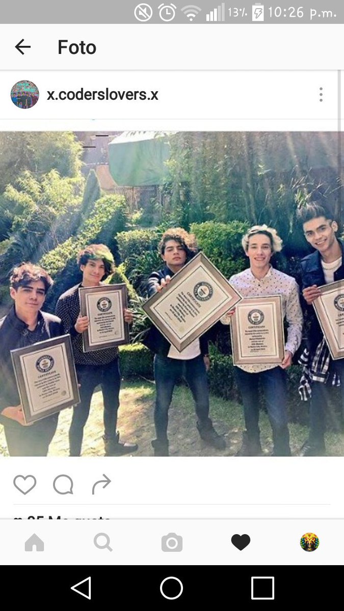 TeamCoderMich's tweet photo. ¡Felicidades @CD9 por su reconocimiento en el #ForoMixup2016 "Mejor Evento Del Año" #CD9GUINNESSWORLDRECORDS! @sonymusicmexico @MixupTeam https://t.co/0765yO5yEC