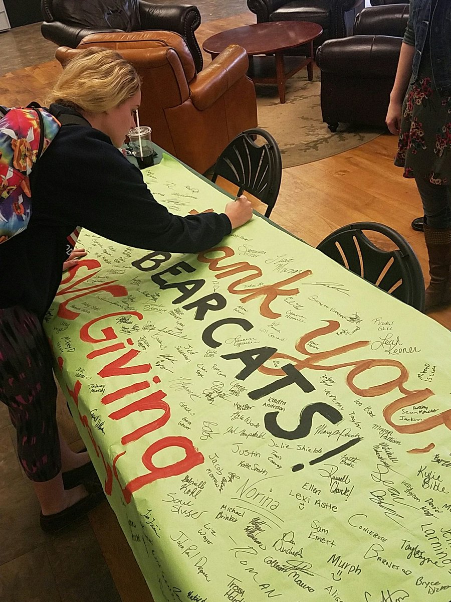 SVCstudents1's tweet photo. Our Bearcats are grateful this #SVCGivingTuesday https://t.co/ztKZhOt08t