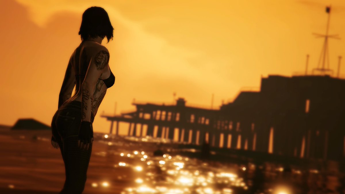 CassyKathy's tweet photo. Snipers x Sunsets #GTAV #GTAOnline #Snapmatic #GTAPhotographers #RockstarGames https://t.co/G34H7oYZKf