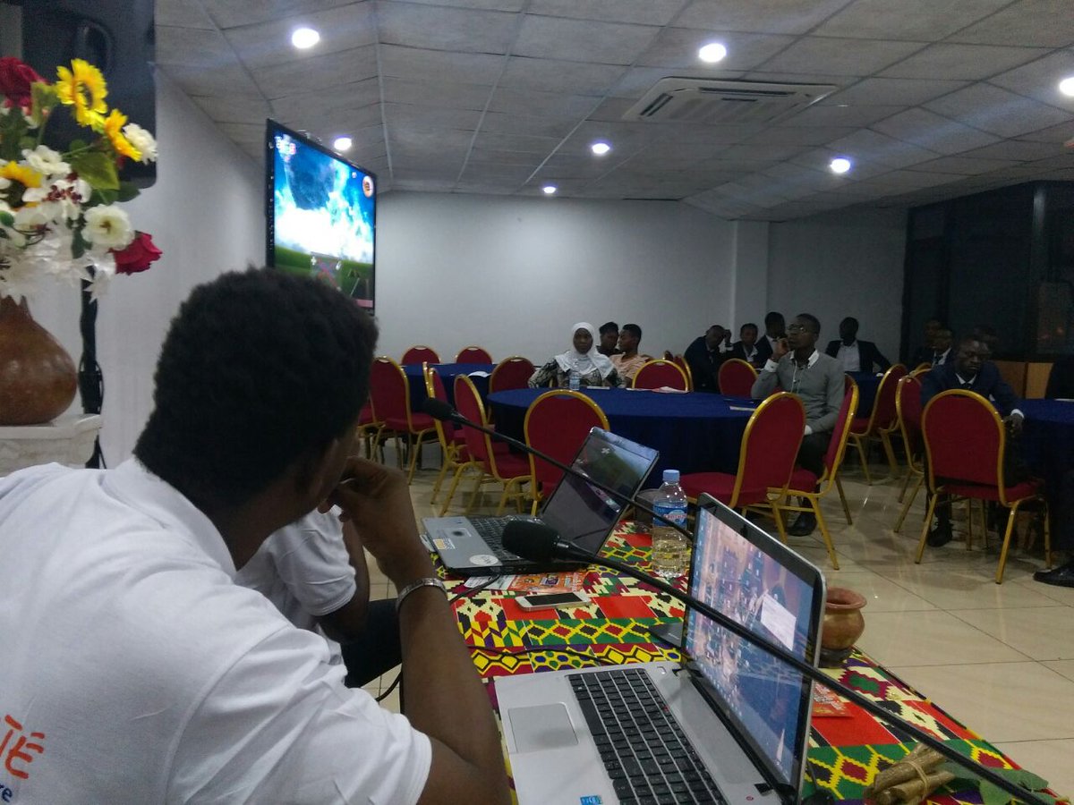 frogans's tweet photo. Many thanks to @comfrogansci for offering a #Frogans training session during Africa Web Festival #AWF2016! Lots more to come https://t.co/umNvCLMZvo