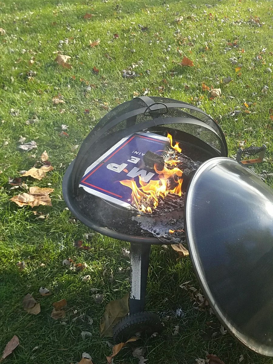 thejoshj's tweet photo. Making America warm again https://t.co/dlNEgxD6RH