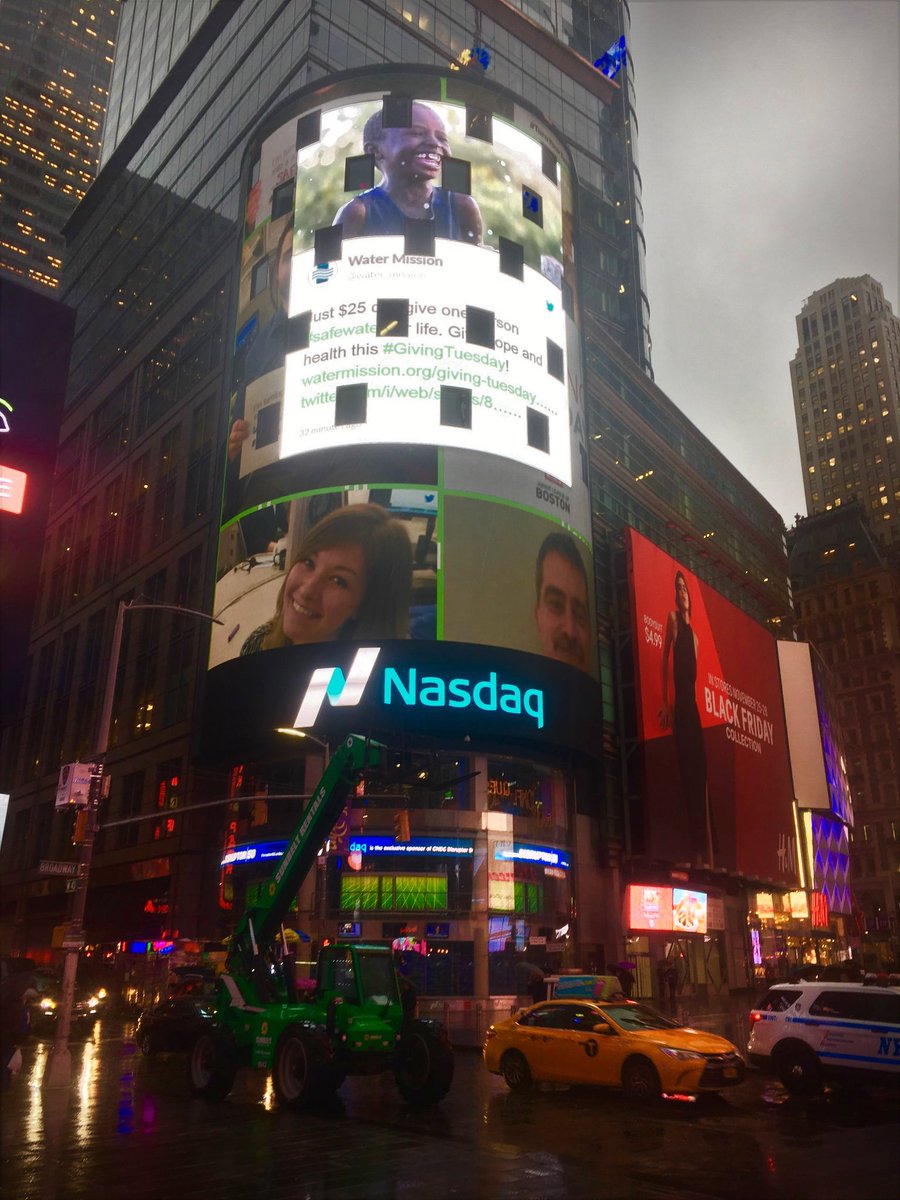 water_mission's tweet photo. Thank you @blackbaud for featuring our #GivingTuesday campaign live on the NASDAQ Tower! #TurnYourTuesday by supporting #safewater. https://t.co/gHNleZEPHw