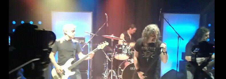 EMETRESOK's tweet photo. Sabado 3/12, medianoche, en Puro Heavy, por el Canal de la Ciudad. Te esperamos!! https://t.co/vlI823Oqvp
