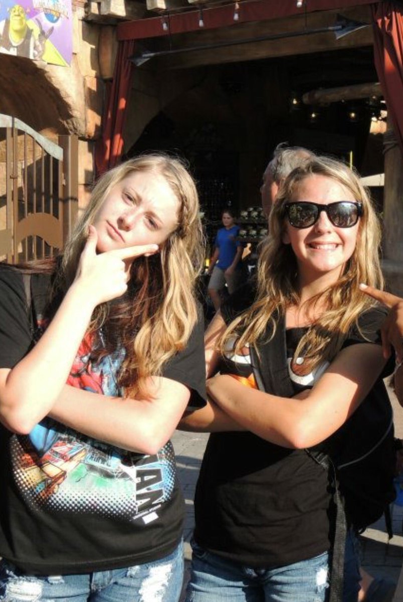 madisonfox16's tweet photo. Happy happy birthday to my forever friend🎈 I'd be lost without ya. I hope you have the best day. ilysm 💗💗 https://t.co/moleQTd0O9